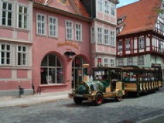 Die Bahn auf dem Weg zum Kornmarkt